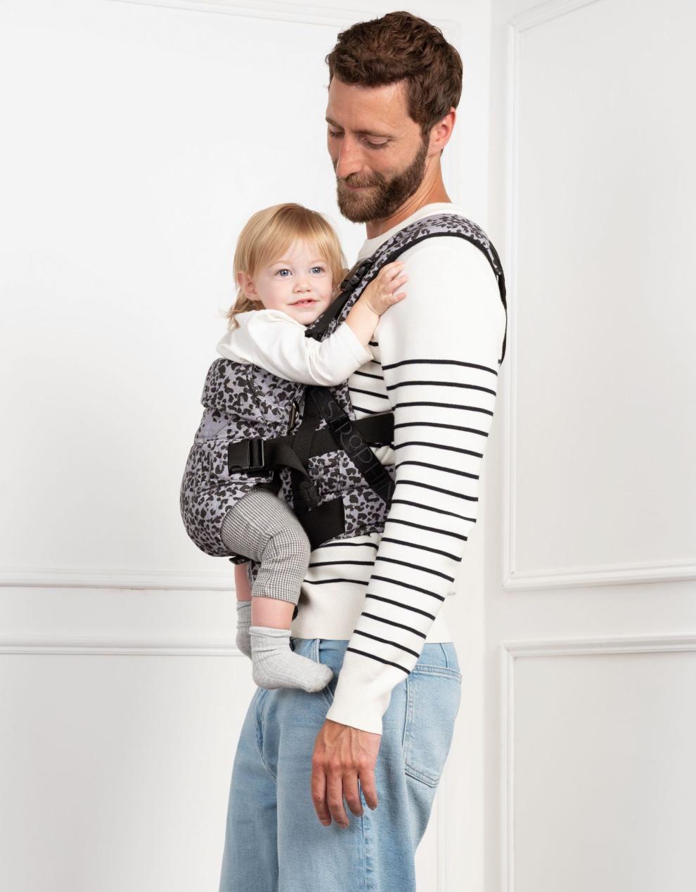 Baby Seraphine CARIPOD™ | The CARIPOD™ Baby Carrier - Canvas Animal Print