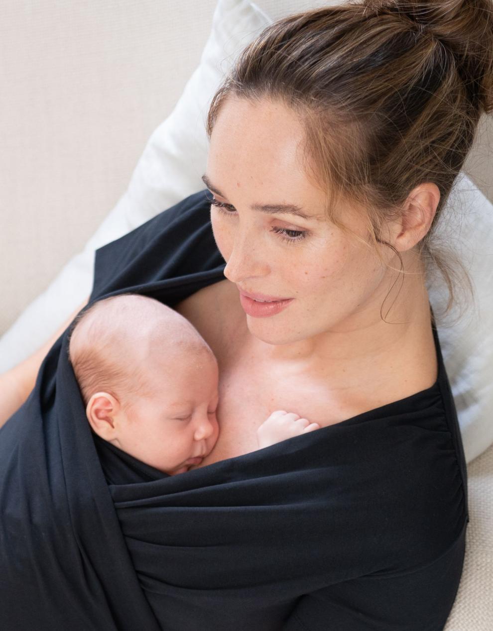 Women Seraphine Hoodies & Tops | Black Cotton Short-Sleeve Skin To Skin Top